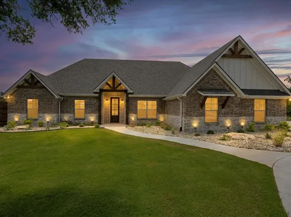 1260 Abigail Ln, Glen Rose, TX 76043