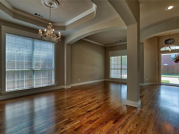 2nd image of 2848 Cove Meadow Ln