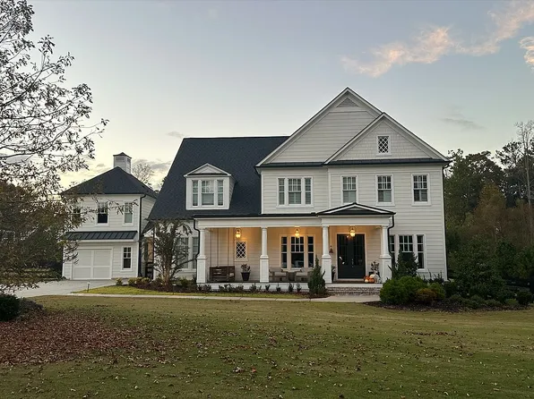 5090 Forest Cir, Milton, GA 30004