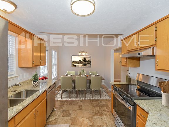 3rd image of 3429 Moonlight Dr