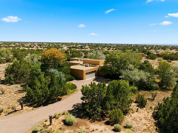 3rd image of 76 Encantado Loop