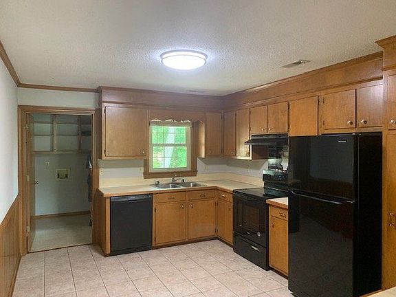 2nd image of 4788 Stantonsburg Rd #B