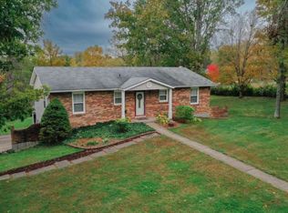3608 W Hilltop Dr, Columbia, MO 65203