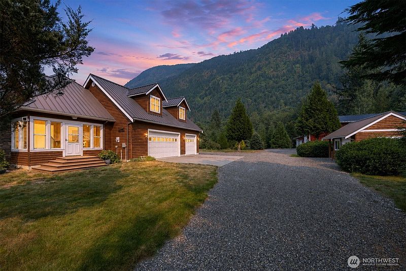 3rd image of 7630 Bear Ridge Way