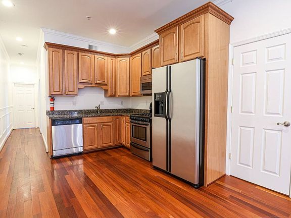 5th image of 2721 13th St NW APT 2