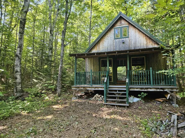 212 Packard Road, Monson, ME 04464