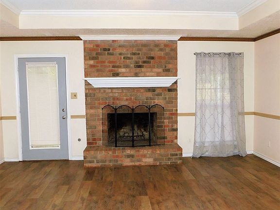 3rd image of 5503 Woodline Dr