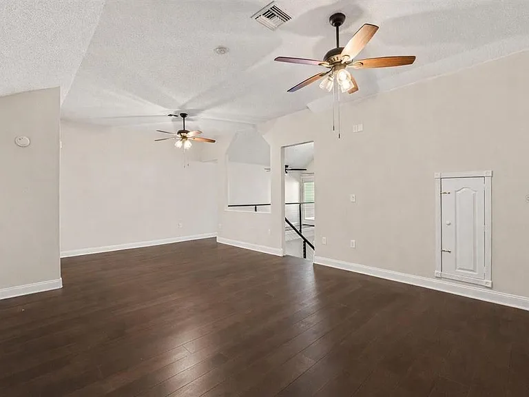 5567 Sea Forest Dr #324 — Photo 16