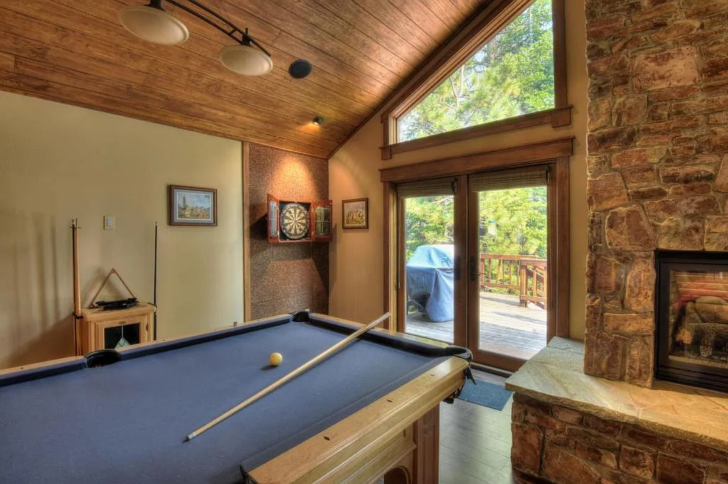 4 bed, 3.5 bath, 2682 sqft, $7,000 — Photo 2