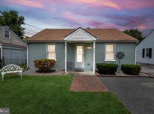 606 Cresswell Rd, Baltimore, MD 21225