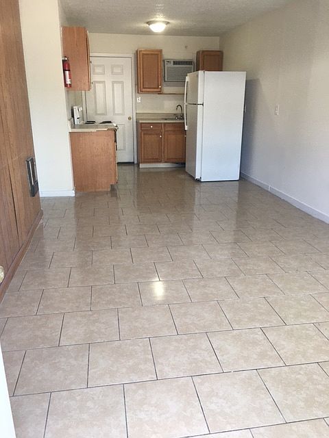 1st image of 254 Iberville Dr #7