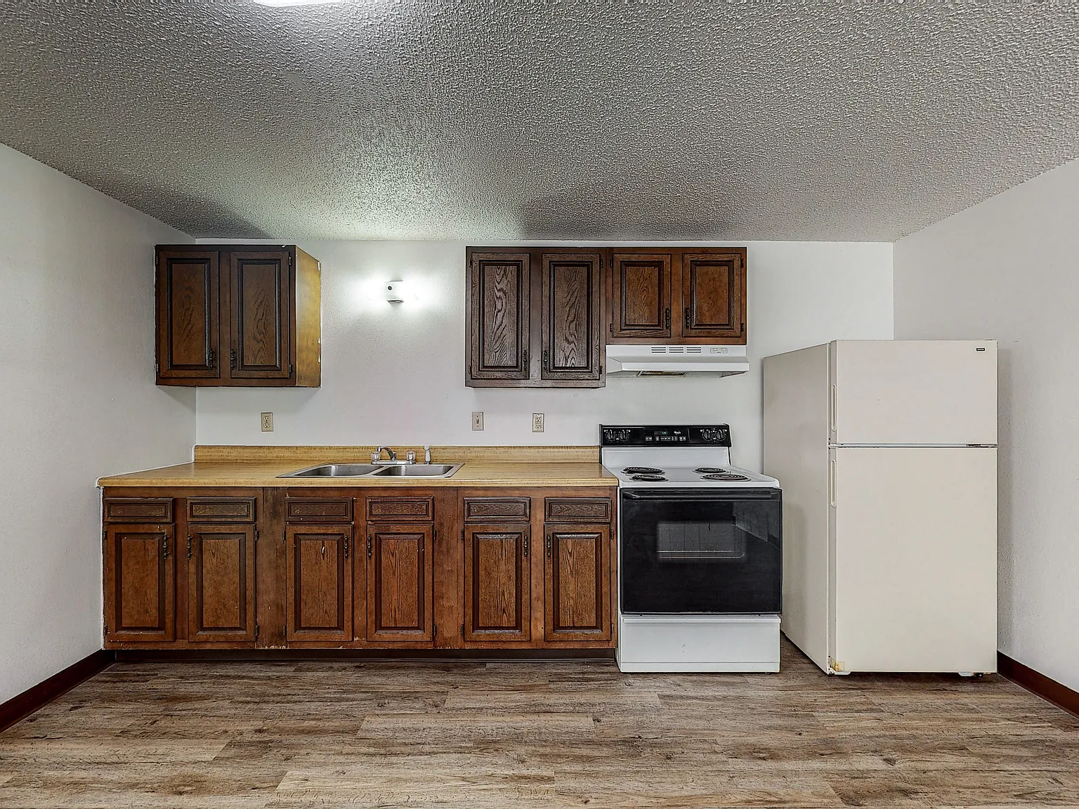 2 bed, 660 sqft, $795 — Photo 4