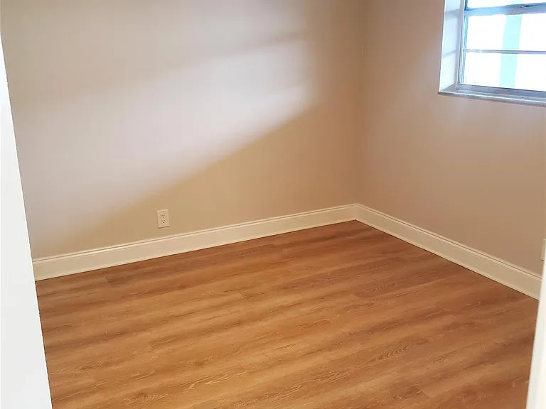 7897 Golf Circle Dr #303 — Photo 23