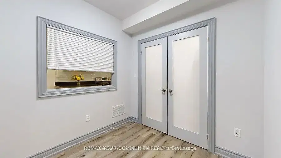 2 bed, 1.0 bath, 700 sqft, $2,080 — Photo 3