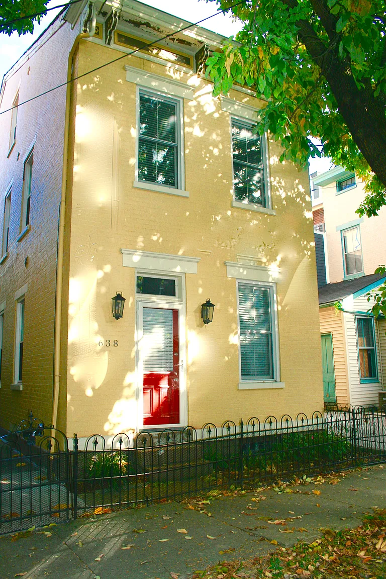 638 Bakewell St photo 1