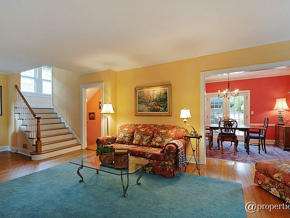 Living Room/Dining Room