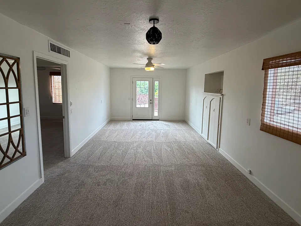 127 W Highland Ave #B