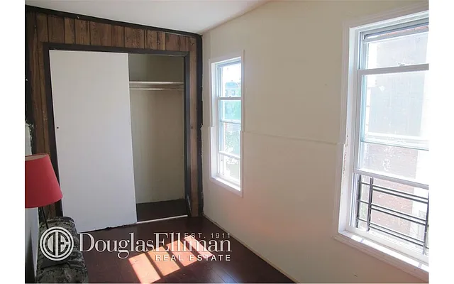 Rented by Douglas Elliman | media 16