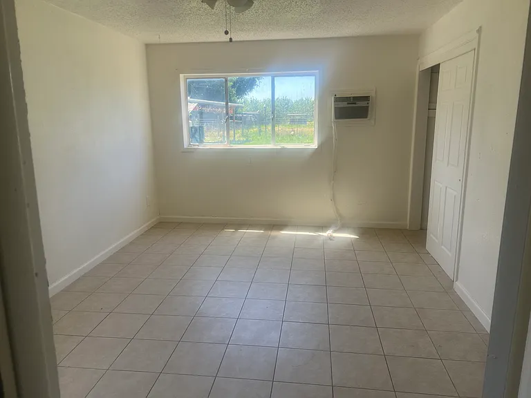 9899 S Lockhart Rd — Photo 11