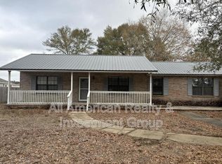 3153 Aplin Rd, Crestview, FL 32539
