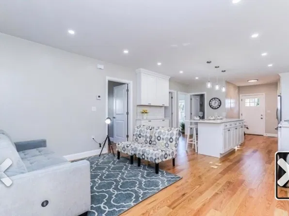 26-28 Holyoke St #1, Lynn, MA 01905