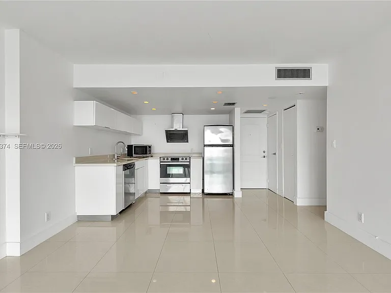 100 Bayview Dr #1002 — Photo 10