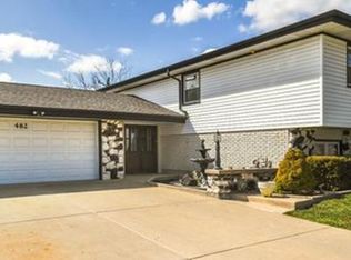 482 Glendale Rd, Roselle, IL 60172