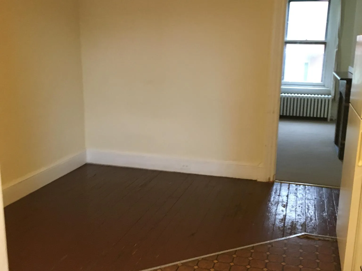 322 S 15th Street — Photo 4