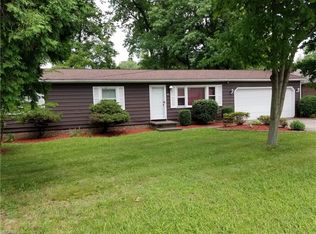 325 Fuller Rd, Elyria, OH 44035