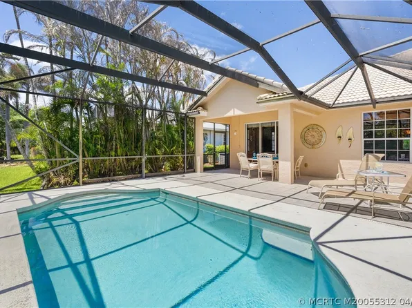 830 NW Red Pine Way, Jensen Beach, FL 34957