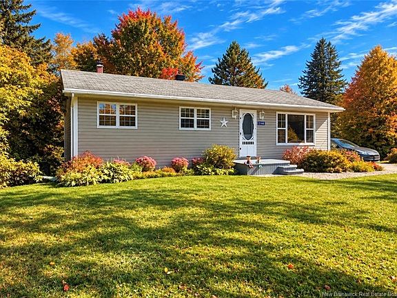 2nd image of 2166 Carron Dr