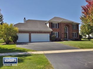 13520 S Golden Meadow Dr, Plainfield, IL 60544