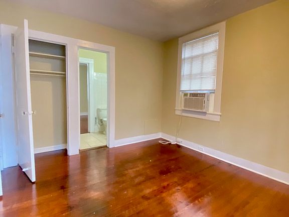 5th image of 1905 S Carrollton Ave #P