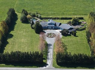 93 Thunder Rd, Port Angeles, WA 98362