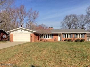 1563 Timberlane Dr, Saint Joseph, MI 49085