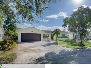 280 NW 102nd Ter, Plantation, FL 33324