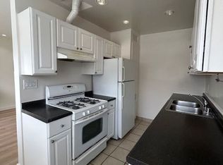 4601 Beethoven St, Los Angeles, CA 90066