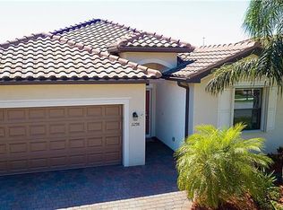 11298 Red Bluff Ln, Fort Myers, FL 33912