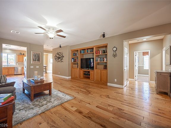 4th image of 708 Granite Rapids St