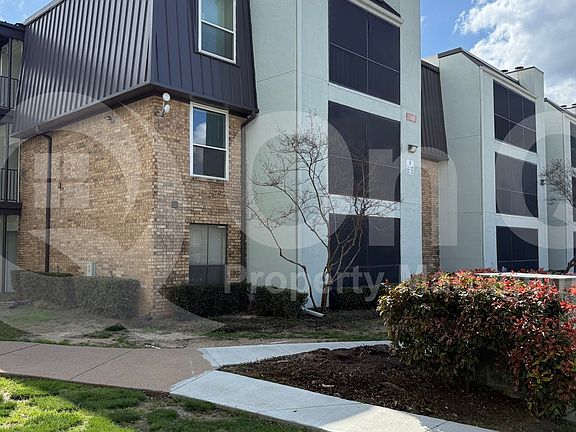2nd image of 11460 Audelia Rd APT 284