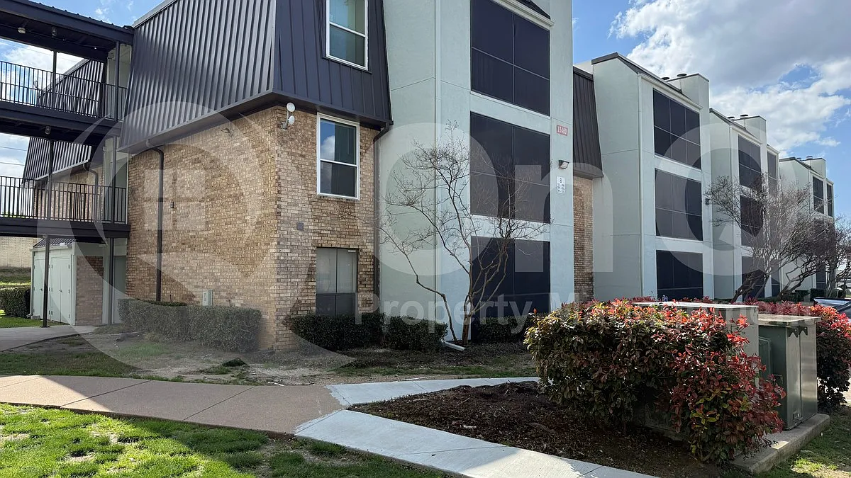 Building Photo - 11460 Audelia Rd #284