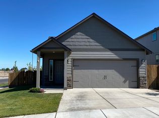 3093 NW Cedar Ave, Redmond, OR 97756
