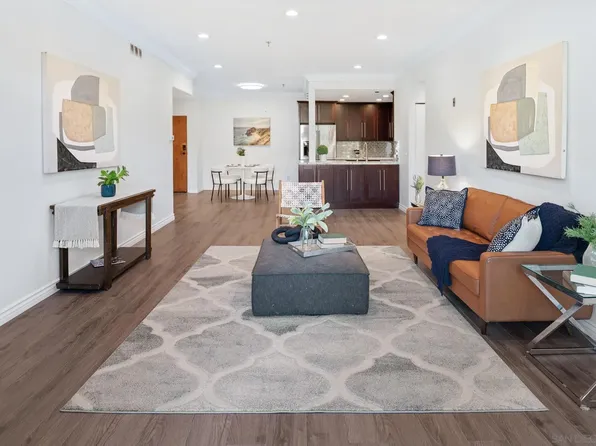 2445 Brant St Unit 309, San Diego, CA 92101