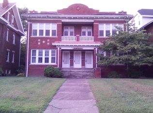 1026 12th Ave APT 2, Huntington, WV 25701