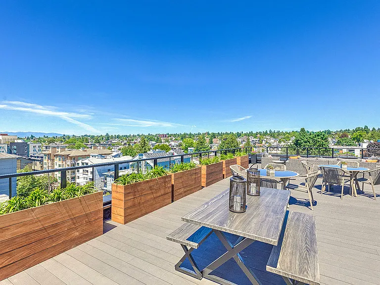 Ballard 57 — Photo 36
