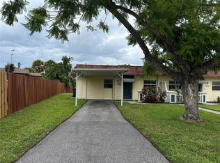 2627 Linda St, Sarasota, FL 34231