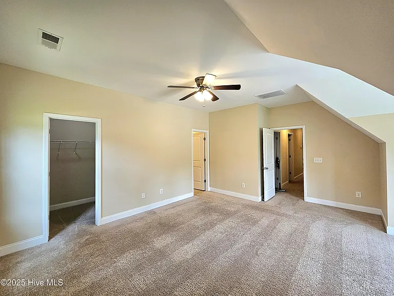 100 Mayfield Ct — Photo 38