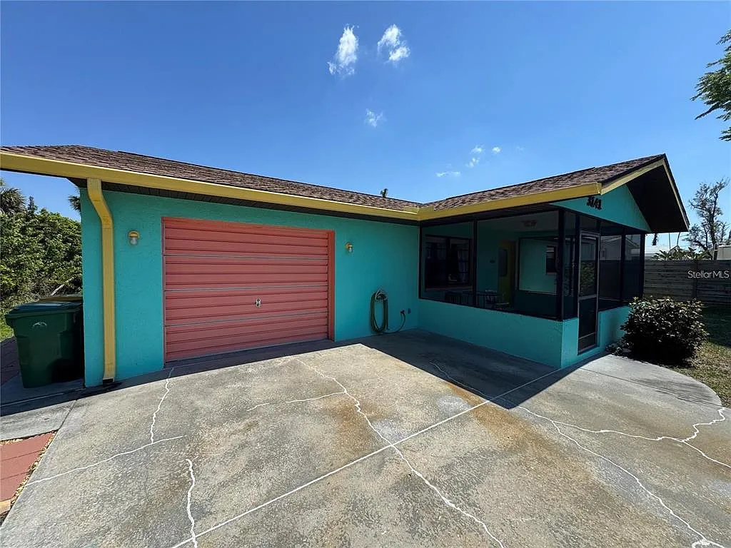 2 bed, 1.0 bath, 816 sqft, $3,000 — Photo 2