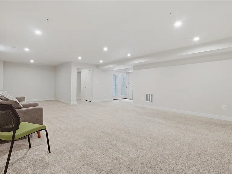 21839 Clarksburg Rd — Photo 20