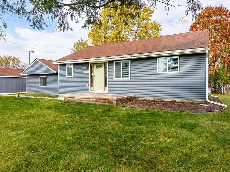 9350 Buckingham St — Photo 31